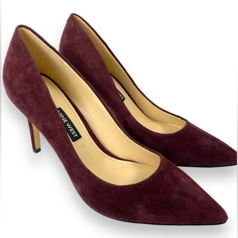 Nine Weat Ezra size 8 never worn burgundy suede